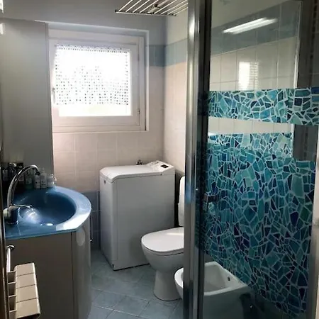 La Casa Di Leo Monate 아파트